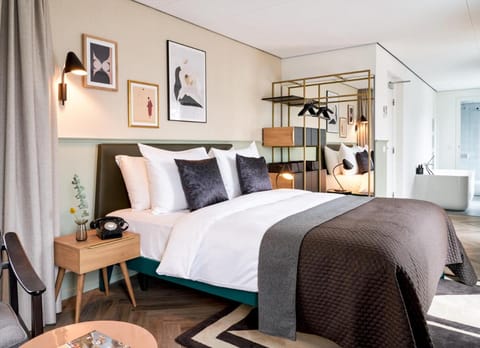 Park Centraal Den Haag Rebranded October 2020" Vacation rental in The Hague