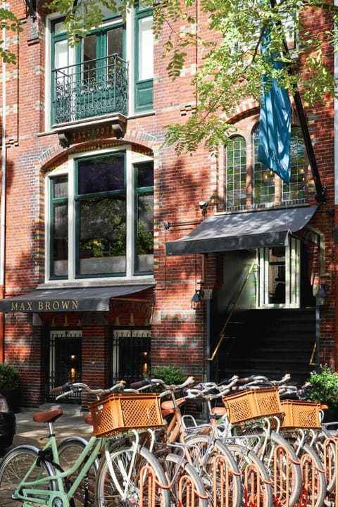 Max Brown Hotel Museum Square Hotel in Amsterdam