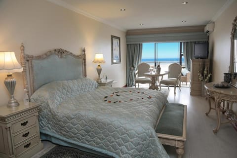 Misty Waves Boutique Hotel Vacation rental in Hermanus