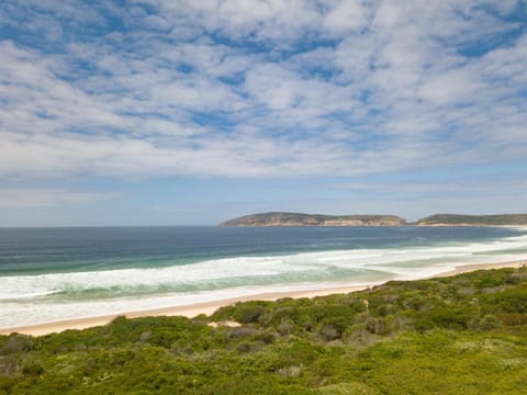 Periwinkle Lodge Guest House Vacation rental in Plettenberg Bay