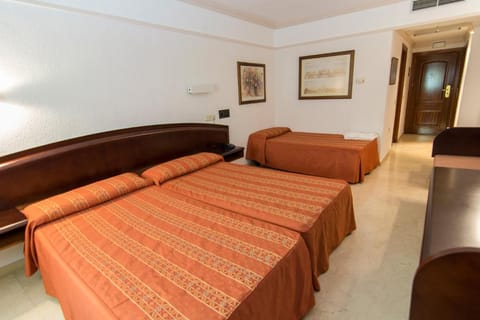 Hotel Europa Vacation rental in Albacete