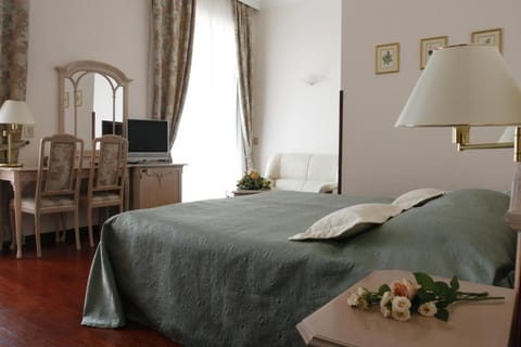 Hotel Mozart Hotel in Opatija