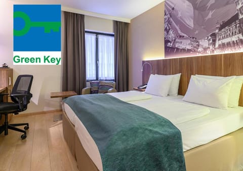 Holiday Inn Hotel Brussels-Schuman Vacation rental in Ixelles