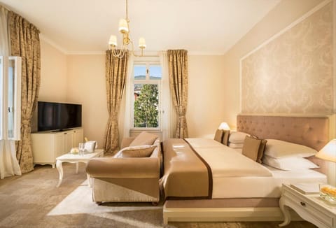 Hotel Kvarner - Liburnia Vacation rental in Opatija