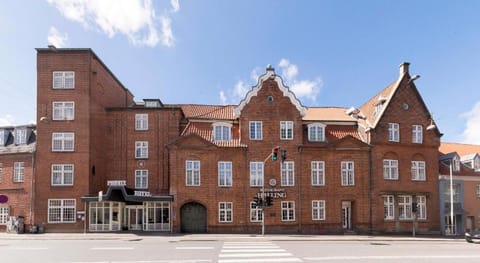 Helnan Phønix Hotel Vacation rental in Aalborg