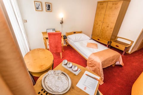 Hotel Set Vacation rental in Bratislava