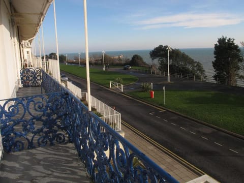 The Southcliff Hotel Vacation rental in Folkestone