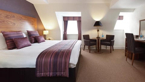 The Boleyn Hotel Vacation rental in Staines-upon-Thames