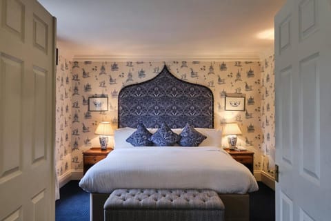 New House Country Hotel Vacation rental in Cardiff