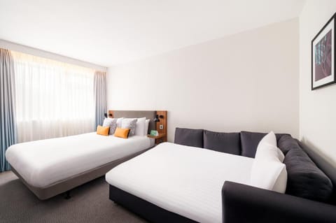 Holiday Inn Birmingham M6 J7 Vacation rental in Walsall