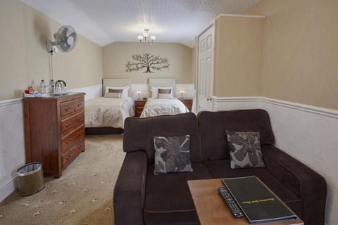 The Shrewsbury Guest House Vacation rental in Great Yarmouth