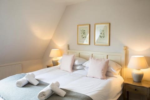 The Fox Inn Vacation rental in North Dorset District