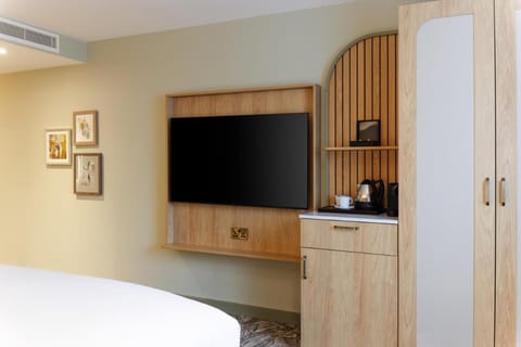 DoubleTree by Hilton Bristol North Vacation rental in Bristol