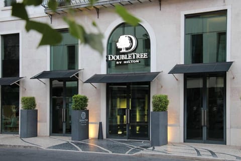 DoubleTree By Hilton Lisbon - Fontana Park Vacation rental in Lisbon