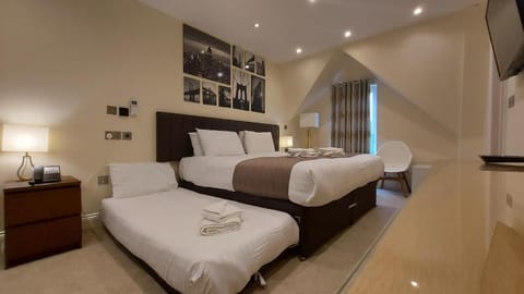 London Star Hotel Vacation rental in London Borough of Ealing