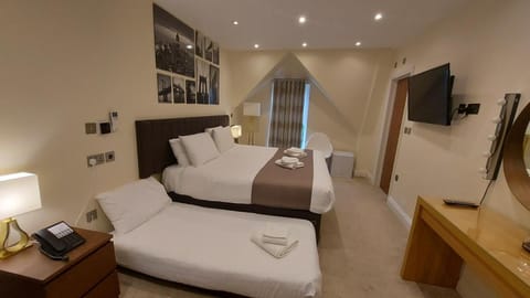 London Star Hotel Vacation rental in London Borough of Ealing