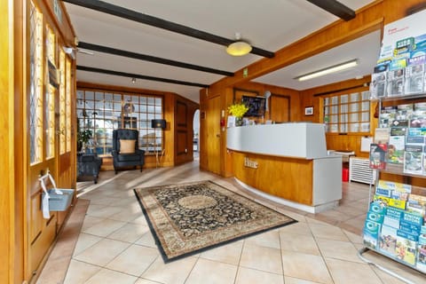 Oakwood Manor Motor Lodge Vacation rental in Auckland