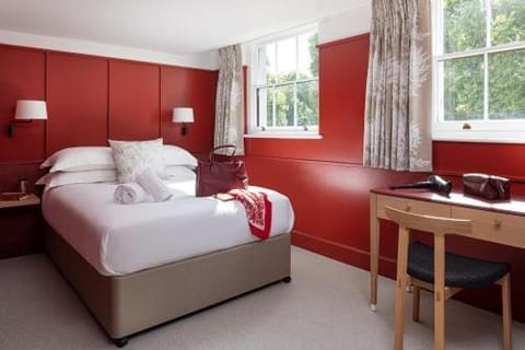 The Goodenough on Mecklenburgh Square Vacation rental in London Borough of Islington