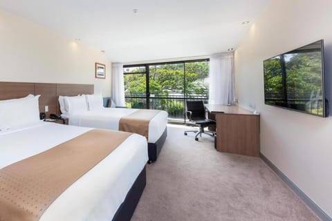 Holiday Inn Auckland Airport Vacation rental in Auckland