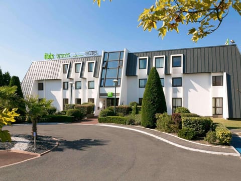 ibis styles Bordeaux Aeroport Vacation rental in Mérignac