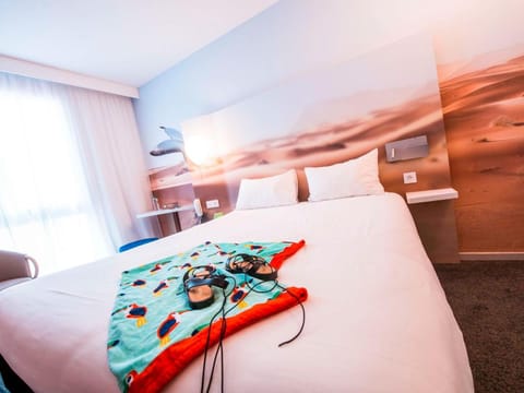 ibis Styles Toulon Centre Port Vacation rental in Toulon