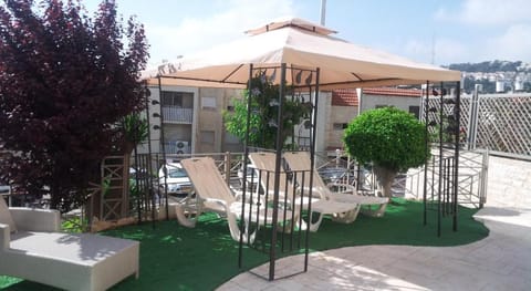 Marom Residence Romema Vacation rental in Haifa