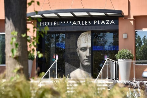 Hôtel Arles Plaza Vacation rental in Arles