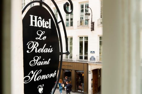 Le Relais Saint Honore Vacation rental in Paris