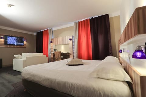 The Originals Boutique, Grand Hotel Saint-Pierre, Aurillac (Qualys-Hotel) Vacation rental in Aurillac