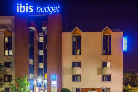 ibis budget Marne La Vallée Noisy Le Grand Vacation rental in Noisy-le-Grand