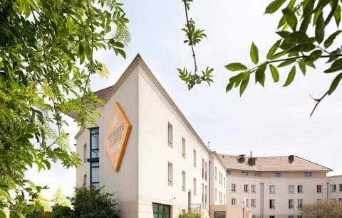 Premiere Classe Marne La Valle Bussy Saint Georges (Pet-friendly) Vacation rental in Bussy-Saint-Georges