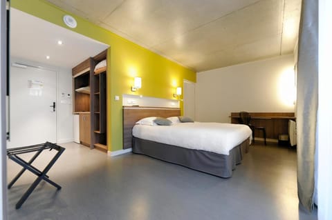 The Originals Boutique, Hotel La Chaussairie, Rennes Sud (Inter-Hotel) Vacation rental in Bruz