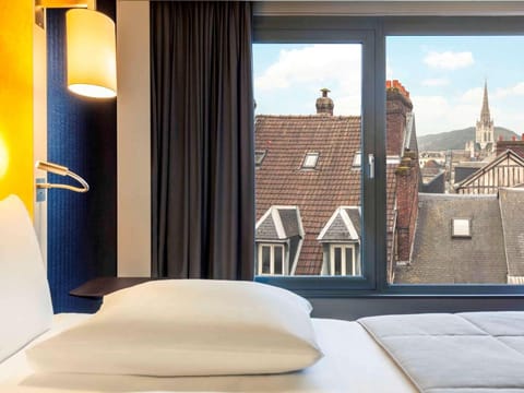 Hotel Mercure Rouen Centre Cathedrale Vacation rental in Rouen