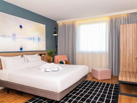 Novotel Paris 17 Vacation rental in Levallois-Perret