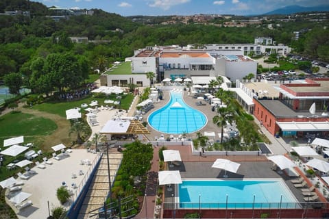 Mouratoglou Hotel & Resort Vacation rental in Valbonne