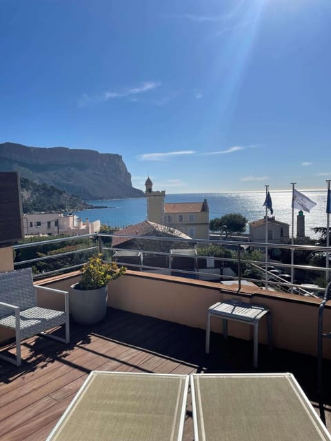 Best Western Hotel La Rade Vacation rental in Cassis