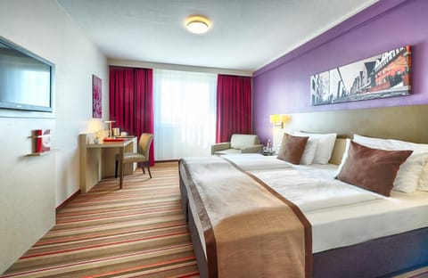 Leonardo Hotel Koeln Vacation rental in Cologne