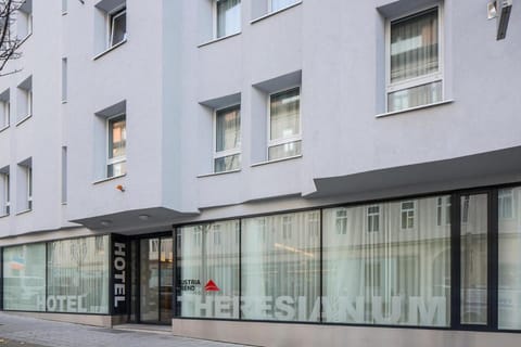 Austria Trend Hotel Beim Theresianum Wien Vacation rental in Vienna