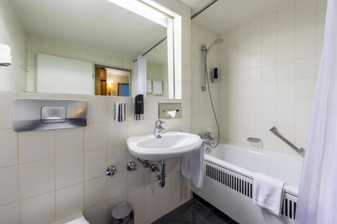 Tripinn Bristol Hotel Mainz Vacation rental in Mainz