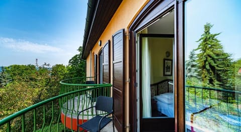 Hotel Bobbio Vacation rental in Budapest