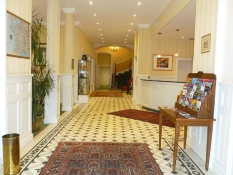 Best Western Plus Hotel D'Angleterre Vacation rental in Bourges