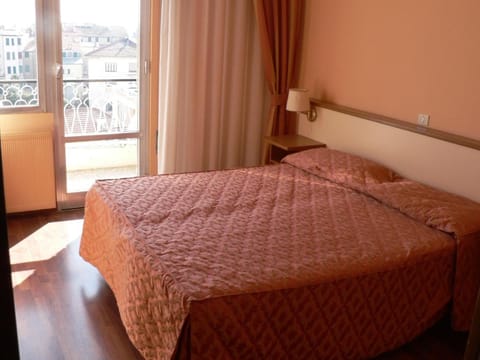 Hotel Riviera Vacation rental in Celle Ligure