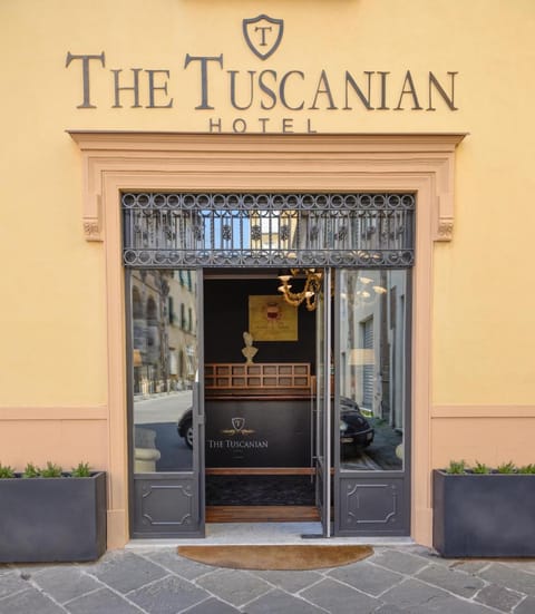 The Tuscanian Hotel Vacation rental in Capannori