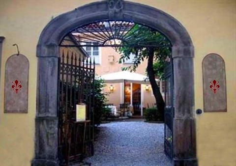 The Tuscanian Hotel Vacation rental in Capannori