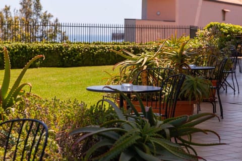 Best Western Hotel Santa Caterina Vacation rental in Acireale