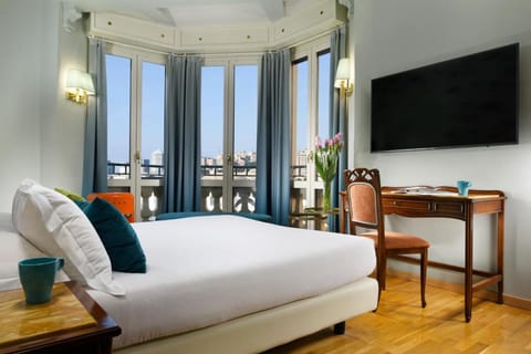 Hotel Continental Hotel Vacation rental in Genoa