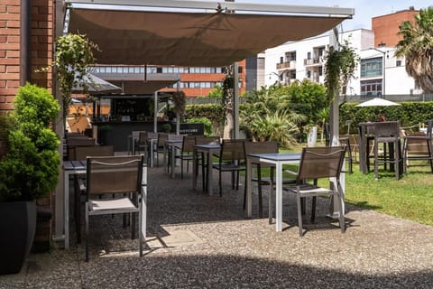 Mercure Leonardo da Vinci Airport Vacation rental in Fiumicino