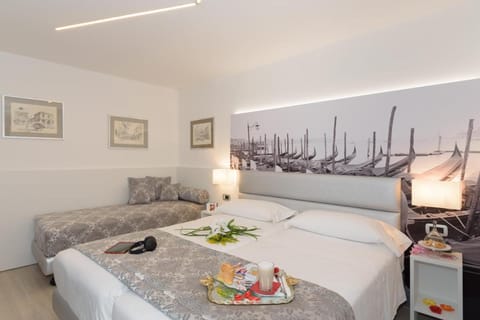 UNAHOTELS Ala Venezia-Adults 16 Hotel in San Marco