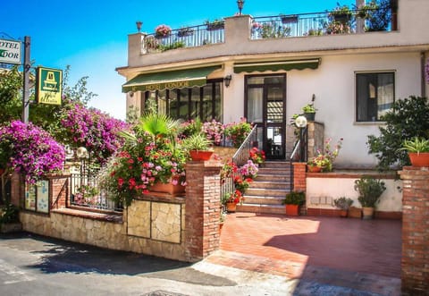 Hotel Condor Vacation rental in Taormina