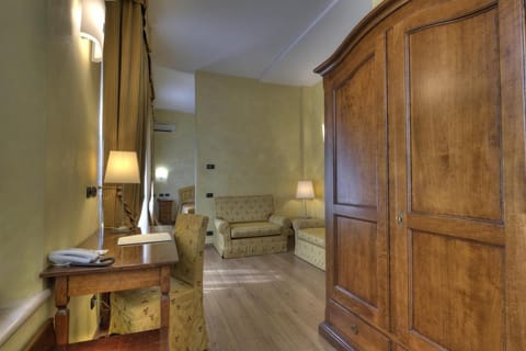 Central Park Hotel Modena Vacation rental in Modena